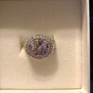 New Premier Designs ring Size 9